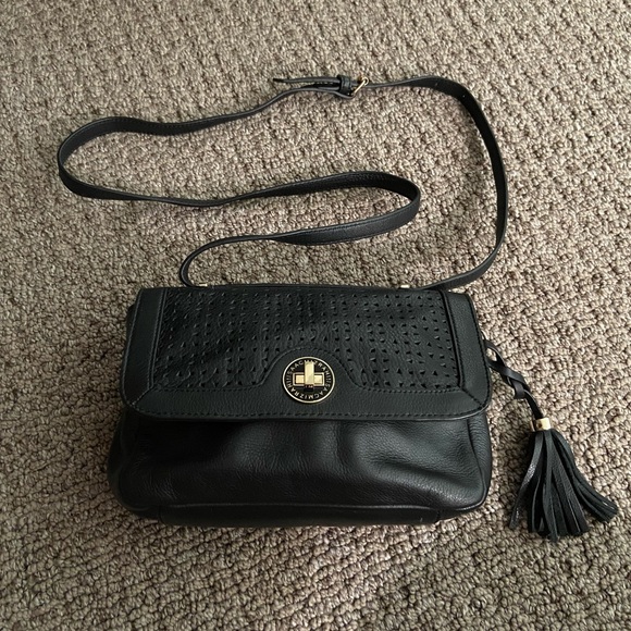 Isaac Mizrahi Crossbody Bag - Picture 1 of 8